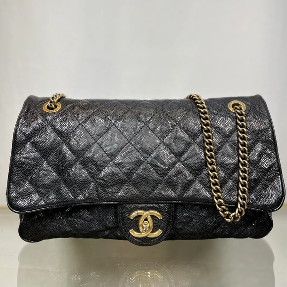 CHANEL Handbags - Chanel Easy Flap Jumbo Caviar Leather shoulder bag